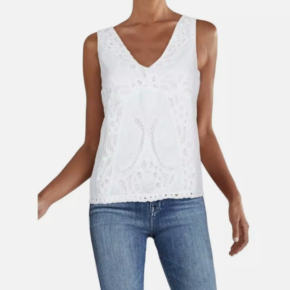 Lauren Ralph Lauren Tops - Lauren Ralph Lauren Battenberg lace v neck shell tank top